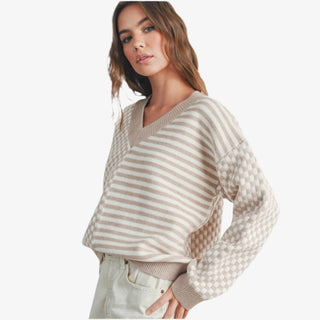 Frenchy Sweater in neutral check and stripe knit with V-neck and relaxed fit