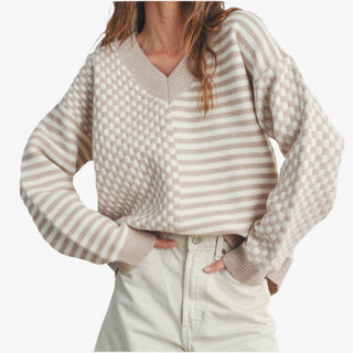 Frenchy Sweater in neutral check and stripe knit with V-neck and relaxed fit