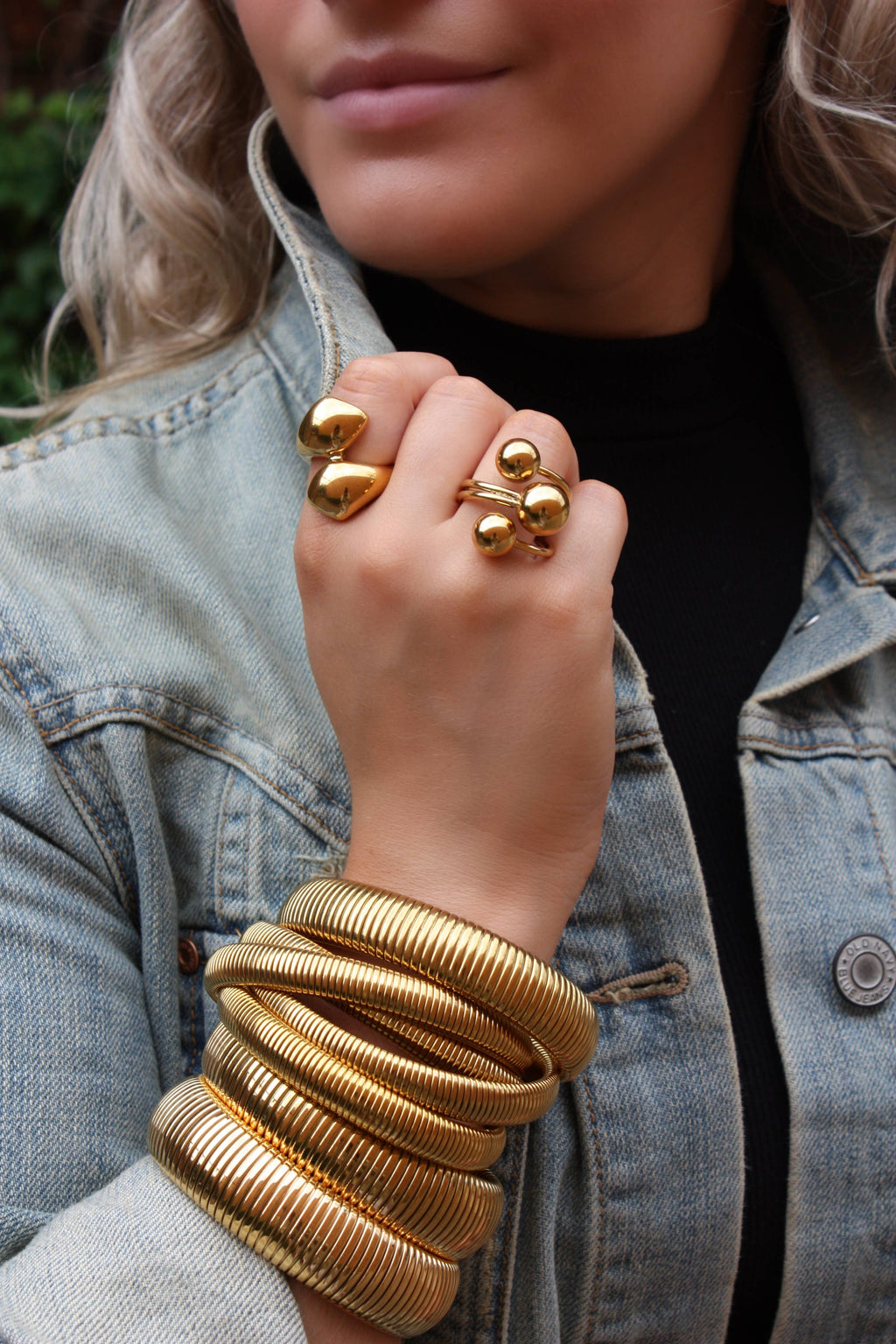 Twisted Cobra Gold Bracelet: Three Interlocking Coils