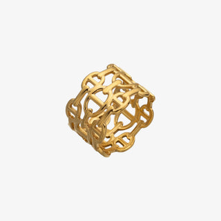 Gold stacked mariner ring with openwork chain link design