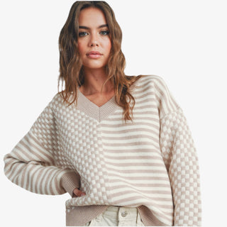 Frenchy Sweater in neutral check and stripe knit with V-neck and relaxed fit