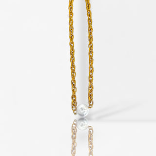 Lustre Baroque Pendant Necklace