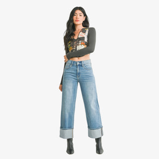 Petite high-rise slim wide leg jeans with bold cuffed hem and relaxed leg fit.