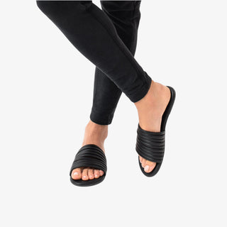 Tkees Caro Sandal