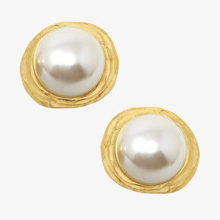 Susan Shaw 24K gold-plated pearl cab stud earrings with round faux pearl center