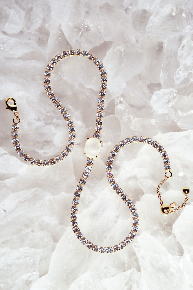 Native Gem Princess necklace with rainbow moonstone gemstone.
